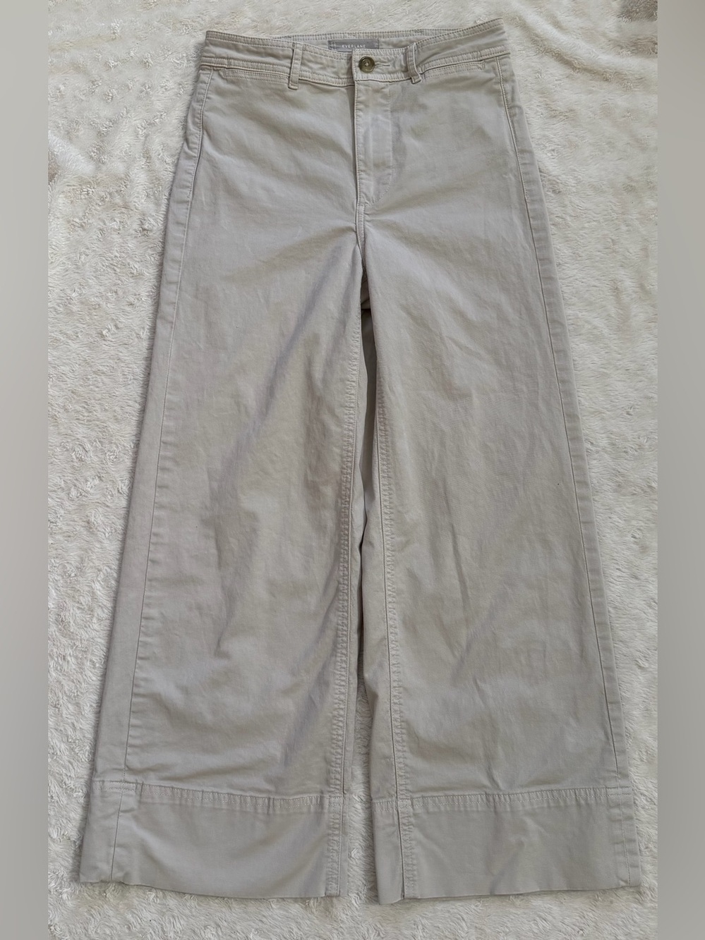 Everlane The Lightweight Wide-Leg Crop Chino